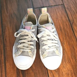 Girls Converse All Star